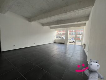 Pronájem obchodních prostor 68 m2 - Zlín, J. A. Bati 5542 - 4