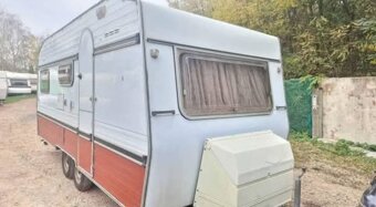 Karavan+ochranná střecha - 4