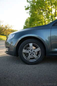 ŠKODA OCTAVIA KOMBI - 4