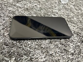 Prodám iPhone 13 256 GB - 4