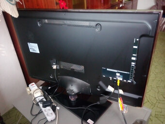 LED TV SAMSUNG UE40C5000QWXXH 102 cm 40" - 4