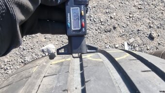 Letní pneu 225/55/17 Good Year - 4