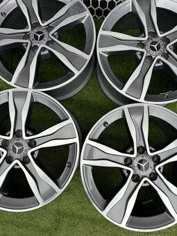 Mercedes C-Class W205 - ORIGINÁLNÍ SADA DISKŮ - 4