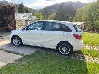 Mercedes-Benz  B 200 CDI 4x4 - 4