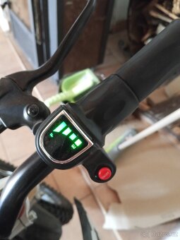 Dětská elektrická motorka Hecht - 4