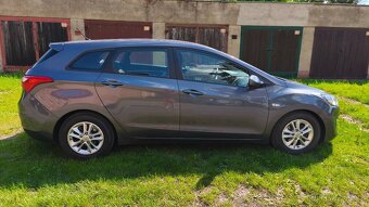 Hyundai i30 benzín 1,6 GDI D-CVVT 99 kW (135 koní) - 4