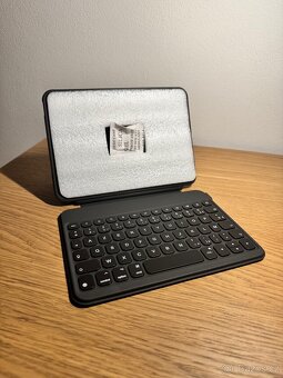 Klávesnice iPad mini 6. generace a (A17 Pro) - 4