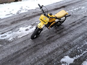 Suzuki jr 50 - 4