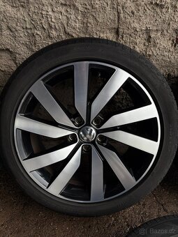 Alu Marseille VW Sharan 7,5J x 18 ET35 7N0601025P - 4