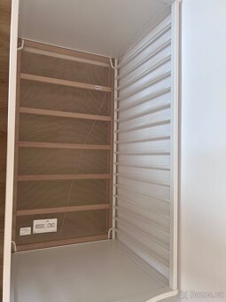 Postýlka IKEA + matrace - 4