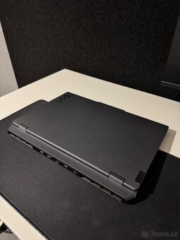Herní notebook Lenovo LOQ 15IRX9 (Luna Grey) - 4