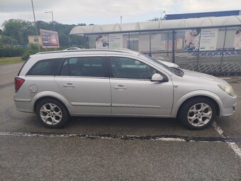 Opel Astra 1.9 TDI 2007 - 4