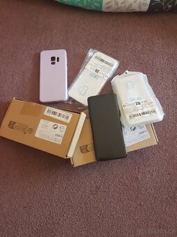 samsung galaxy S9 černý - 4