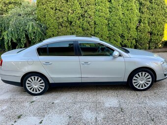 Volkswagen Passat 3.2V6 184kW CZ 1.maj 4x4 - 4