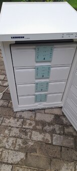 Funkční šuplíkový mrazák značka Liebherr 56 cm - 4