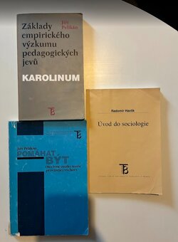 Prodám učebnice a skripta III - 4
