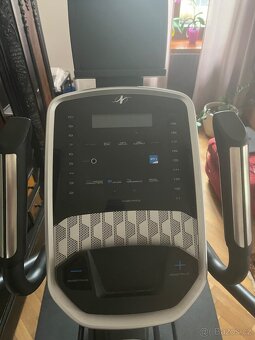 Eliptický trenažer NordicTrack C5.5 - 4
