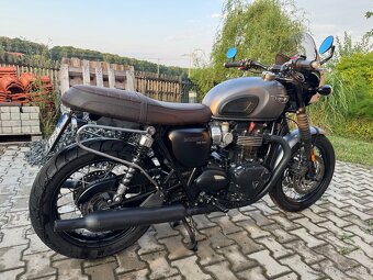 Triumph Bonneville T120 Black 2016 - 4