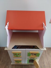 Domeček pro panenky - 4