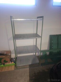 Nové kovové regály - 4