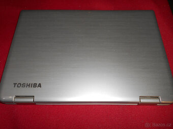 3x notebook, 1x tablet, 1x mob. telefon. - 4