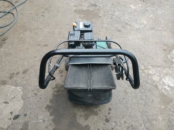 Benzinový vertikutátor Yard Man - 4