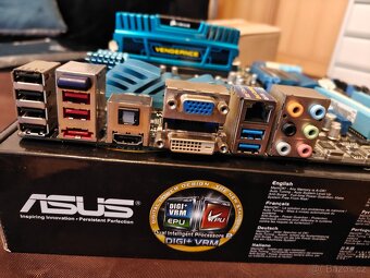 ASUS P8Z68-V PRO (intel Z68) + i5 2500K - 4