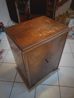 Za odvoz ŠICÍ STROJ SINGER - 4