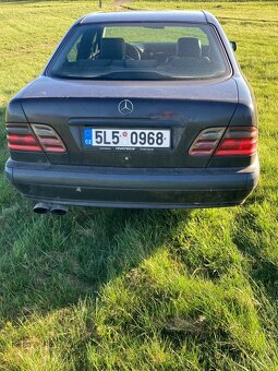 Prodám Mercedes E200cdi - 4