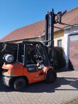 Vysokozdvižný vozík Toyota 02-7FGJF35 LPG - 4
