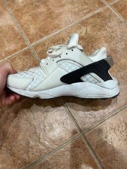 Nike Huarache vel. 40,5 - UK 6,5 - 4