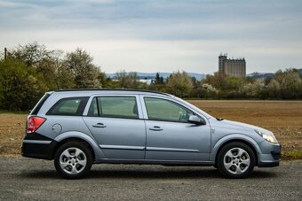 Opel Astra Sport Tourer 1.6 MPI 77 kW - 4