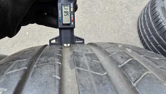Letní pneu 245/40/19 Pirelli - 4