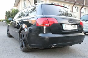 AUDI A4 COMBI 2.7 TDI V6 - 4