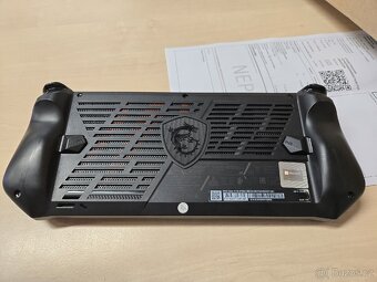 MSi Claw A1M-073SA + záruka - 4