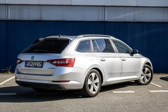 Škoda Superb Combi 2.0 TDI - 4