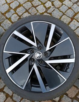 Prodám originální alu kola Škoda Vega aero R19 - 4