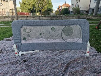 Dětská zábrana k posteli / matraci - 4