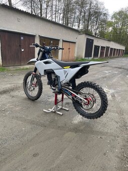 Husqvarna tc 125 2023 - 4