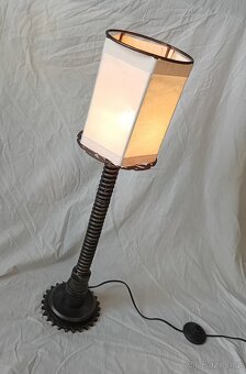 STEAMPUNK RECYCLE ART LAMPY - PATINOVANÝ KOV - 4