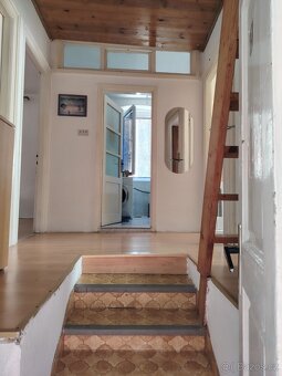 CHORVATSKO: Prodej domu 180 m² v Kastela,Dalmácie - 4