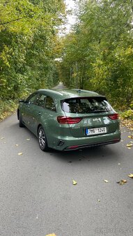 Kia Ceed SW 1.5 T-GDI GPF SPIN (2023) - 4