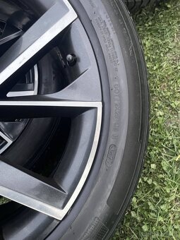 VEGA CRATER orig.skoda Superb3V 5x112 8j x19 ET 45 VW - 4