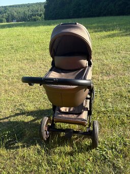 Kočárek Junama - 4