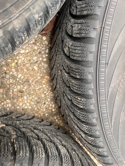 Nokian 185/60/15 sada kol Fabia Rapid 5x100 - 4