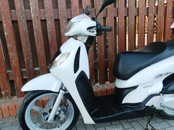 Honda SH 125i - 4