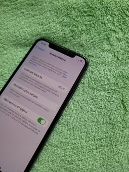 iPhone XS 64gb - face id nejde - 4