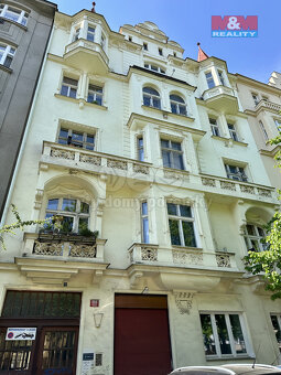 Pronájem obchod a služby, 22 m², Praha, ul. Bubenečská - 4