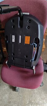Autosedačka Cybex Aton 5 se základnou - 4