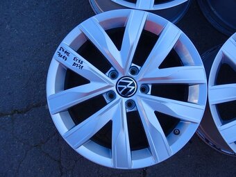 Alu disky origo Volkswagen 17", 5x112, ET 38, šíře 7J - 4